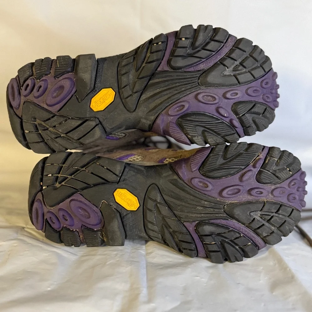 Merrell Women’s Moab series boots